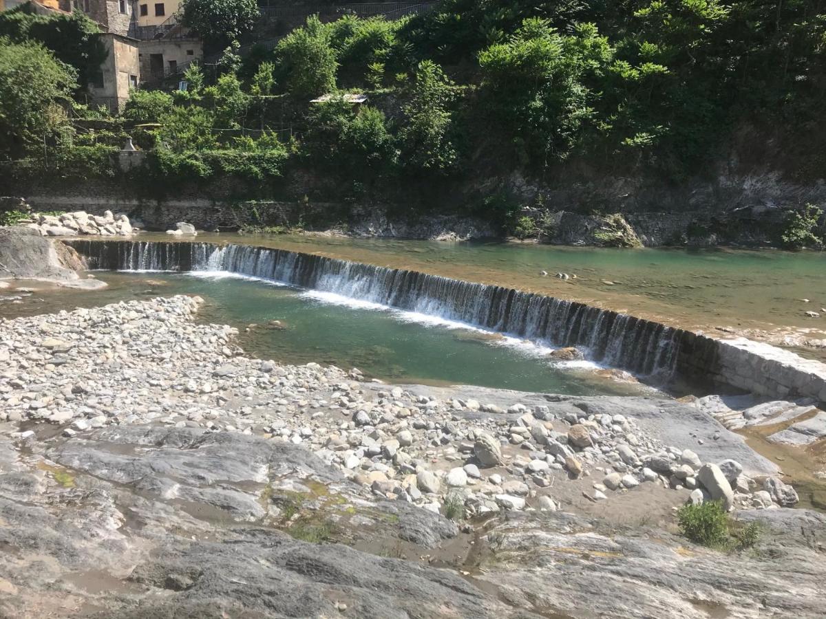 Alloggio U Sportegu Da E Monti A Giaia Badalucco Exterior foto